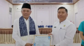 Wakil Wali Kota Sungai Penuh, Azhar Hamzah, jadi narasumber kepemimpinan kepada siswa Madrasah Aliyah Negeri (MAN) 1 Kota Sungai Penuh