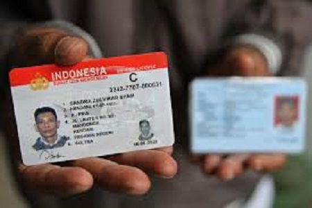 Ilustrasi denda tidak membawa SIM saat berkendara