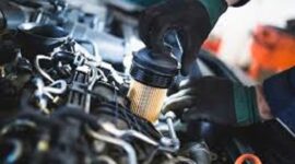 Ilustrasi servis mobil