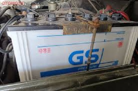 Ilustrasi pakai aki tidak sesuai spesifikasi
