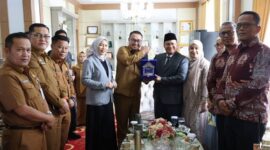 Pertemuan Walikota Sungai Penuh, Alfin dan Walikota Jambi, Maulana 