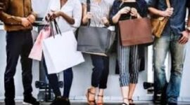 Ilustrasi aya hidup galmor yang ditampilkan generasi muda sekarang, tapi kondisi keuangan lebih miskin dari orang tuanya