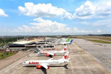 Foto ; BANDARA Internasional Hang Nadim Batam
