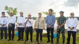 Gubernur Jambi, H Alharis saat menyampaikan sambutan pada acara 