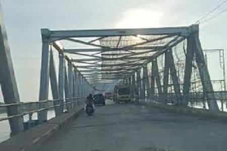 Tampak jembatan aur duri I jambi
