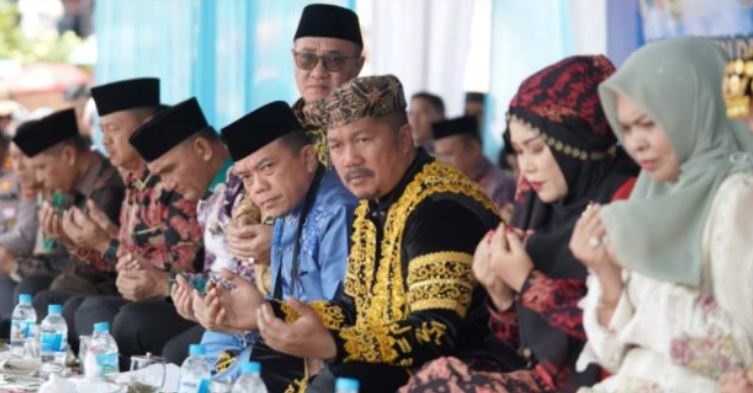 Prosesi kegiatan acara Kenduri SKO desa Siulak 