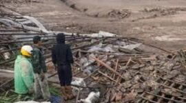 Upaya pencarian terhadap 23 anggota TNI yang diduga jadi korban longsor ciserua terus dilakukan