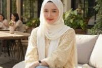 Tren mengedit foto pribadi menjadi tampilan casual dan stylish semakin populer di media sosial. Salah satu aplikasi yang banyak digunakan adalah Gemini AI