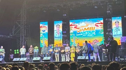 Kabupaten Sarolangun Raih Juara 1 Stand Terbaik Kabupaten/Kota Jambi Mantap Fest 2026