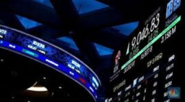 Indeks Utama Wall Street dibuka beragam  dengan S&P 500 dan Dow dibuka naik karena investor bersiap untuk serangkaian laporan keuangan perusahaan besar yang signifikan