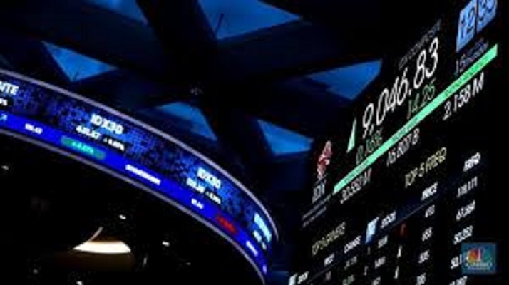 Indeks Utama Wall Street dibuka beragam  dengan S&P 500 dan Dow dibuka naik karena investor bersiap untuk serangkaian laporan keuangan perusahaan besar yang signifikan