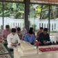 Dalam rangka HUT Provinsi Jambi, Gubernur Jambi, H Alharis ziarah ke makam pahlawan