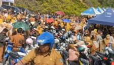 Suasana padat ASN dijalur dua Lokasi perkantoran Bukit tengah yang jadi lokasi pasar bedug.