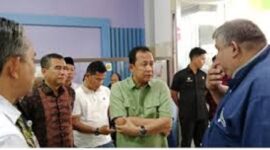 Bupati Muaro Jambi, BBS saat memantau kondisi siswa.