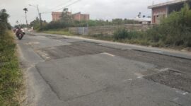 Hasil pengerokan jalan Provinsi Jambi ancam keselamatan pengguna jalan