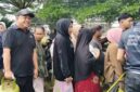 Suasana operasi pasar yang digelar Pemkab Sarolangun.