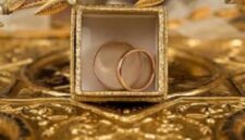 Harga Emas Perhiasan Merangkak naik