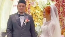 Prosesi pernikahan Virgoun dengan Lindi Fitriyana. (Sumber/Google)