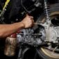 Ilustrasi servis motor matic