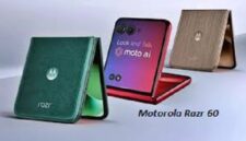 Tampilan Smartphone Motorola Razr 60