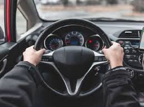 Penyebab Setir Mobil Bunyi Saat Diputar.