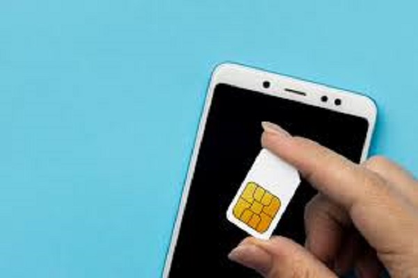 Ilustrasi pendaftaran sim card Biometrik. 