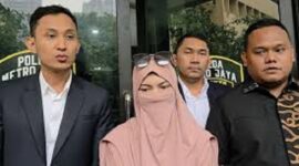 Wardatina Mawa berencana mengajukan gugatan cerai terhadap sang suami, Insanul Fahmi. (Sumber/Google)