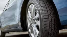 Tekanan udara ban khusus mobil listrik biasanya lebih tinggi dari mobil konvensional. (Sumber/Google)