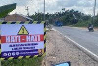 Dinas Pekerjaan Umum dan Tata Ruang Provinsi Jambi melalui UPTD Workshop dan Peralatan mengintensifkan pemeliharaan infrastruktur jalan dan drainase di wilayah perkotaan.