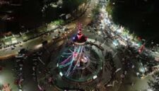 Suasana Kota jambi di malam hari.