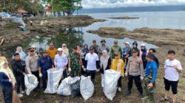 Bupati Monadi Pimpin Gerakan Nasional Indonesia ASRI di Danau Kerinci