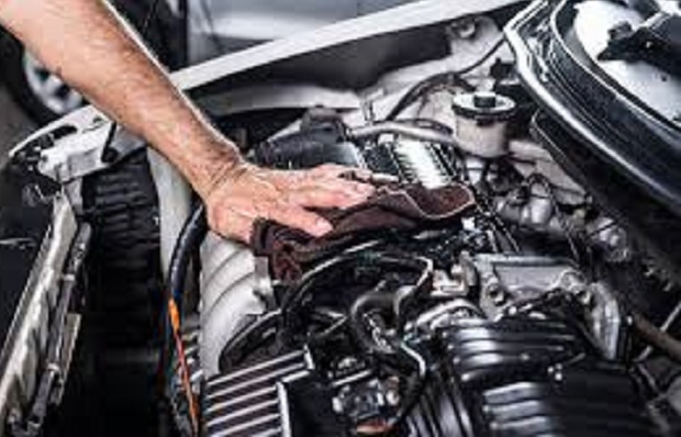 Ilustrasi mesin mobil bergetar