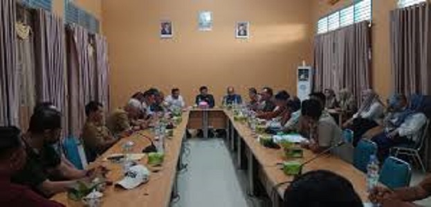 Suasana pansus DPRD Sarolangun terakit asset daerah. 