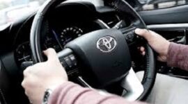 Ilustrasi stir mobil terasa berat