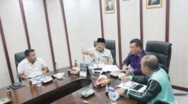 Bupati Tanjabbar, Anwar Sadat gelar pertemuan dengan sejumlah skpd guna mengatasi permasalahan sampah,sesuai intruksi Presiden RI, Prabowo Subianto