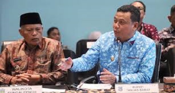 Wabup Tanjabbar, Katamso hadiri kunker Komisi II DPR RI di Jambi bahas soal agraria.