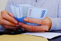 Ilustrasi sektor pekerjaan dengan upah tertinggi di Indonesia