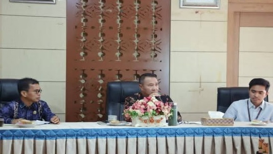 Wali Kota Sungai Penuh, Alfin, SH, turun langsung gelar pertemuan dengan PT Pertamina Patra Niaga guna memastikan ketersediaan BBM dan LPG 3 kilogram tetap aman.