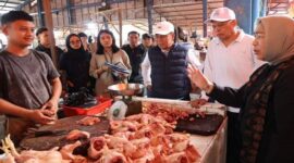 Wakil walikota Sungai Penuh, Azhar Hamzah cek harga dan stok sembako jelang Bulan Ramadhan