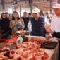 Wakil walikota Sungai Penuh, Azhar Hamzah cek harga dan stok sembako jelang Bulan Ramadhan