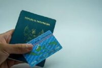 Ilustrasi tren WNA berebut jadi WNI.