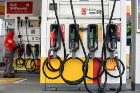 Pemerintah pastikan harga BBM aman. 