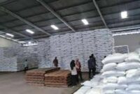 Tampak stok pangan di Bulog sungai penuh