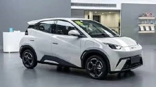 Salah satu produk mobil listrik BYD