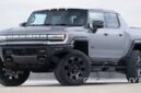 GMC Hummer EV Pickup, salah satu mobil listrik dengan baterai terbesar i dunia
