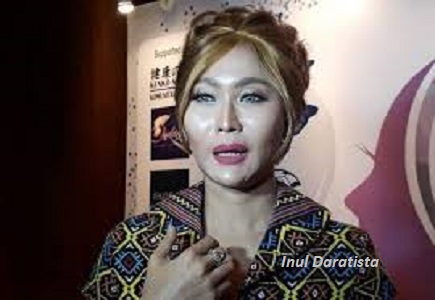 Foto ; Inul Daratista