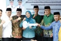 Walikota sungai penuh saat peluncuran rumah singkah lansia Kota Sungai Penuh
