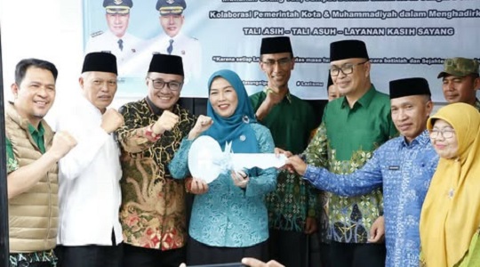 Walikota sungai penuh saat peluncuran rumah singkah lansia Kota Sungai Penuh
