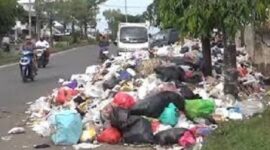 Tumpukan sampah dengan volume terus meningkat hantui kota jambi
