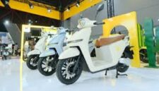 Beberapa model produk motor listrik buatan Sunra Indonesia